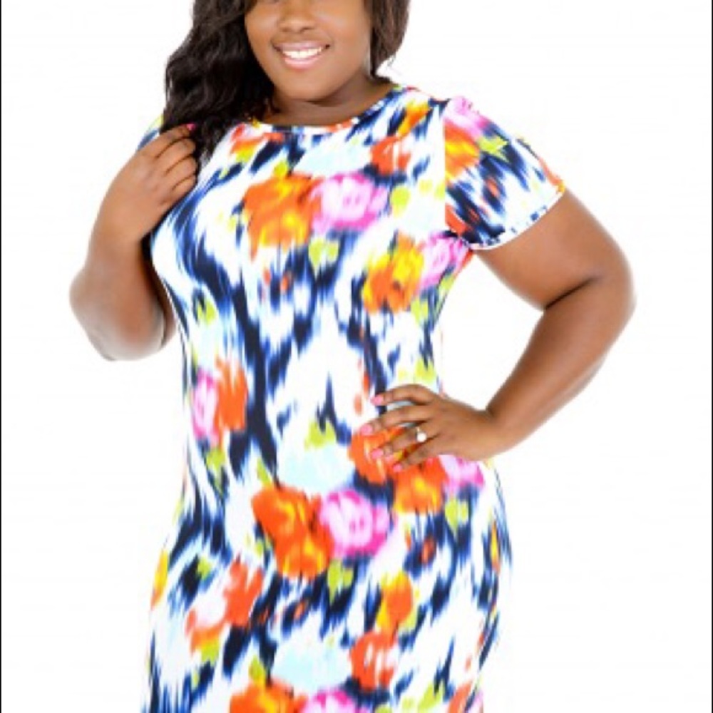 3X Watercolor Curvy Fitted Shirt Dress